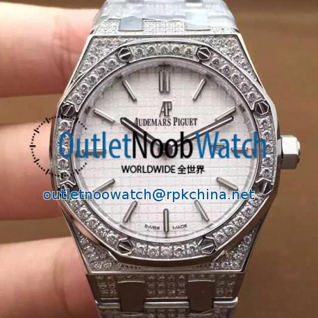 Replica Audemars Piguet Royal Oak 67651 Ladies Stainless Steel & Diamonds White Dial Swiss Quartz 2713